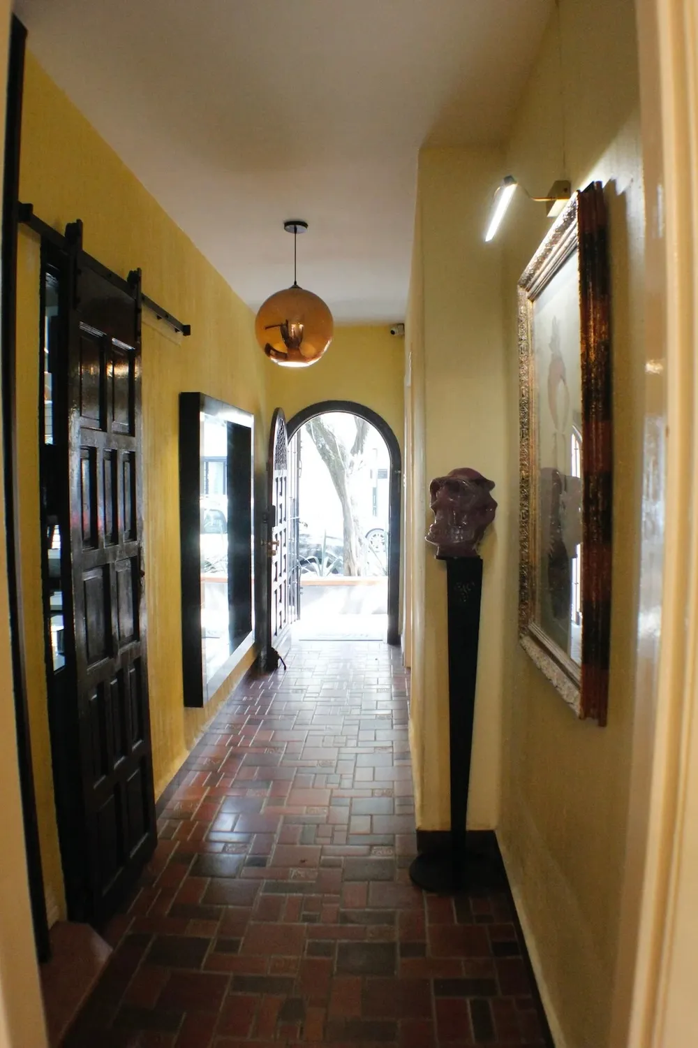 Entrada de la cafetería Entrada de Flat White Condesa
